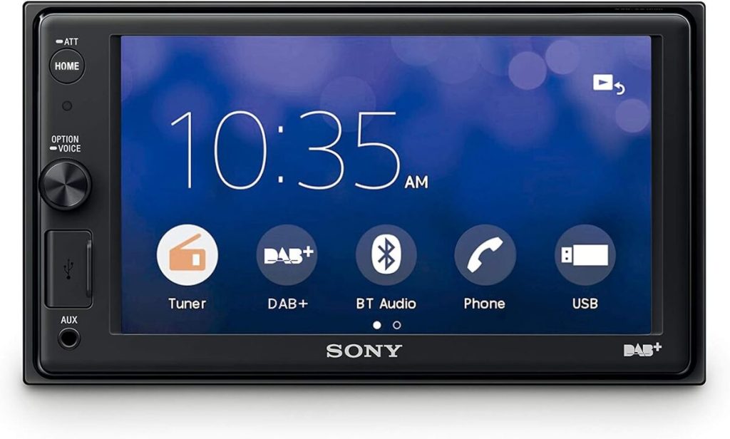 Test du Sony XAV-AX1005DB : connectivité et performance en voiture