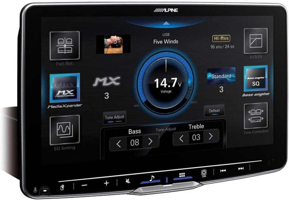 Test de l'autoradio Alpine iLX-F905D : écran tactile et connectivité au top