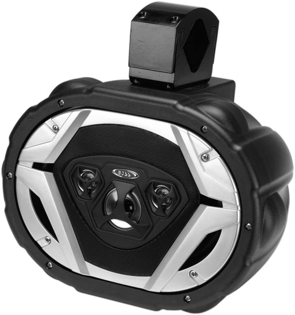 Test des enceintes 4-voies Boss Audio : puissance et performance