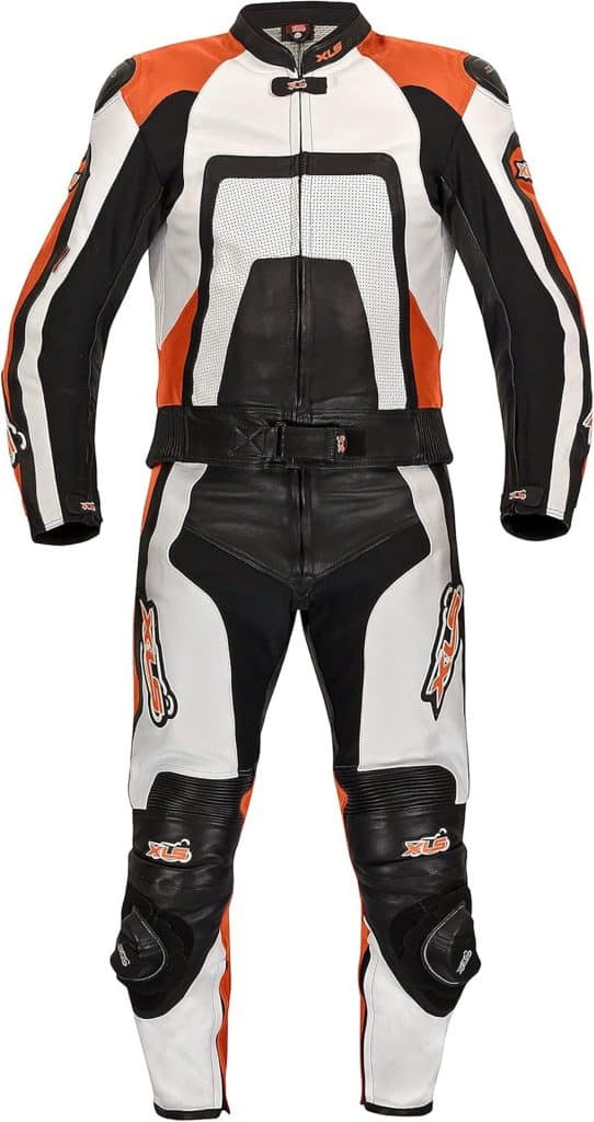 Test de la combinaison de moto XLS en cuir orange