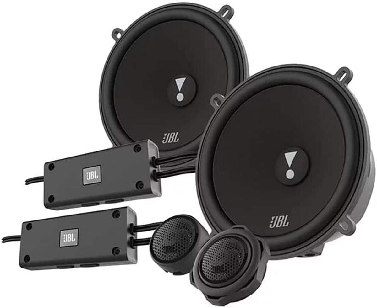 Test du système audio JBL Stadium 52CF pour voiture