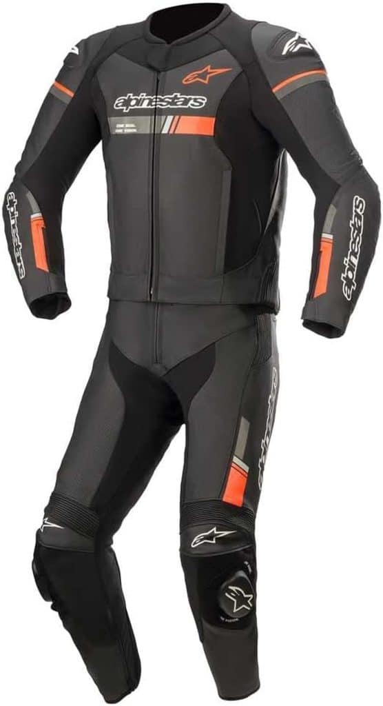 Test : alpinestars GP Force Chaser, combinaison moto en cuir