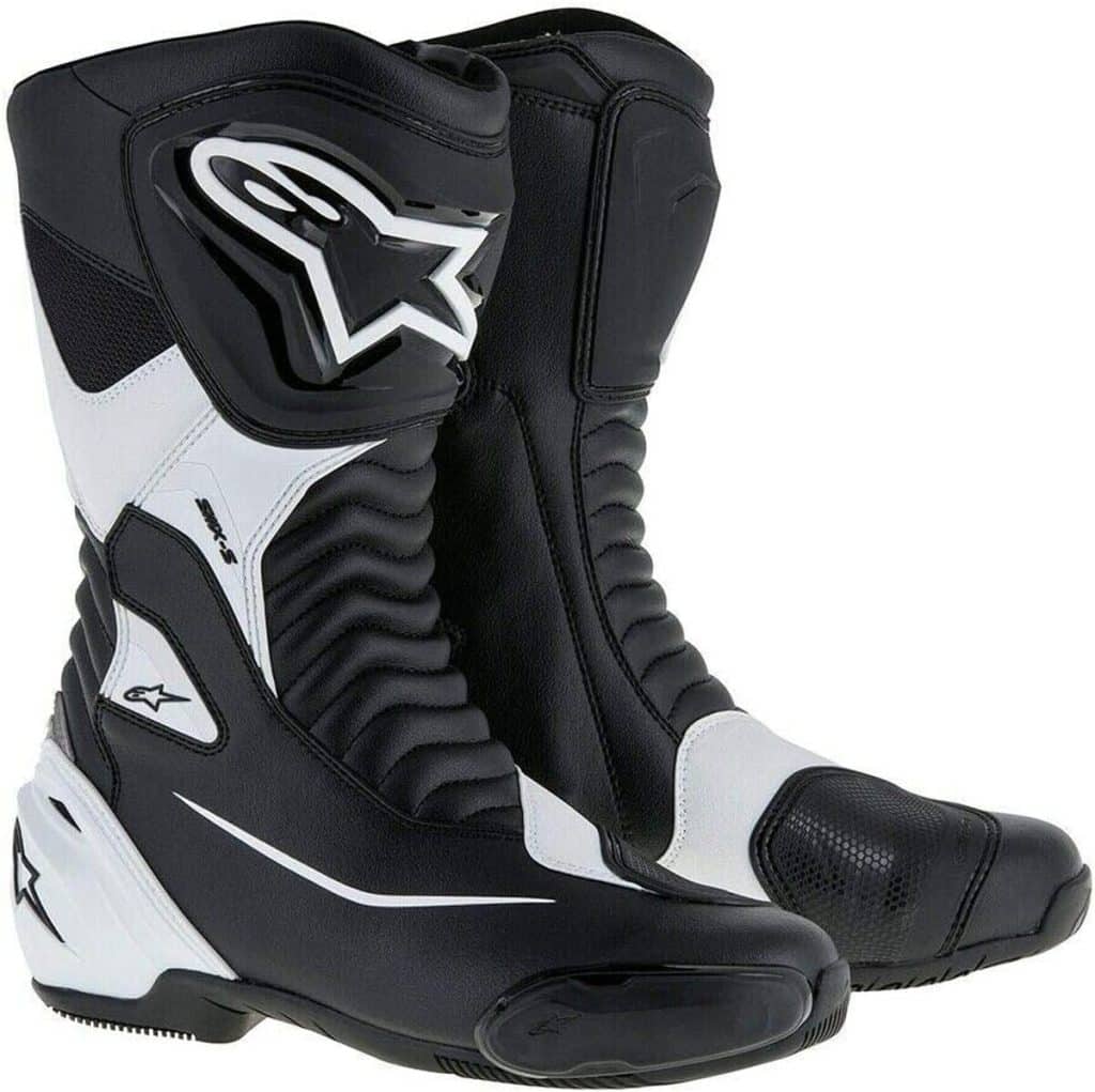 Test des bottes moto Alpinestars Stella Smx-6 V2 : élégance et sécurité