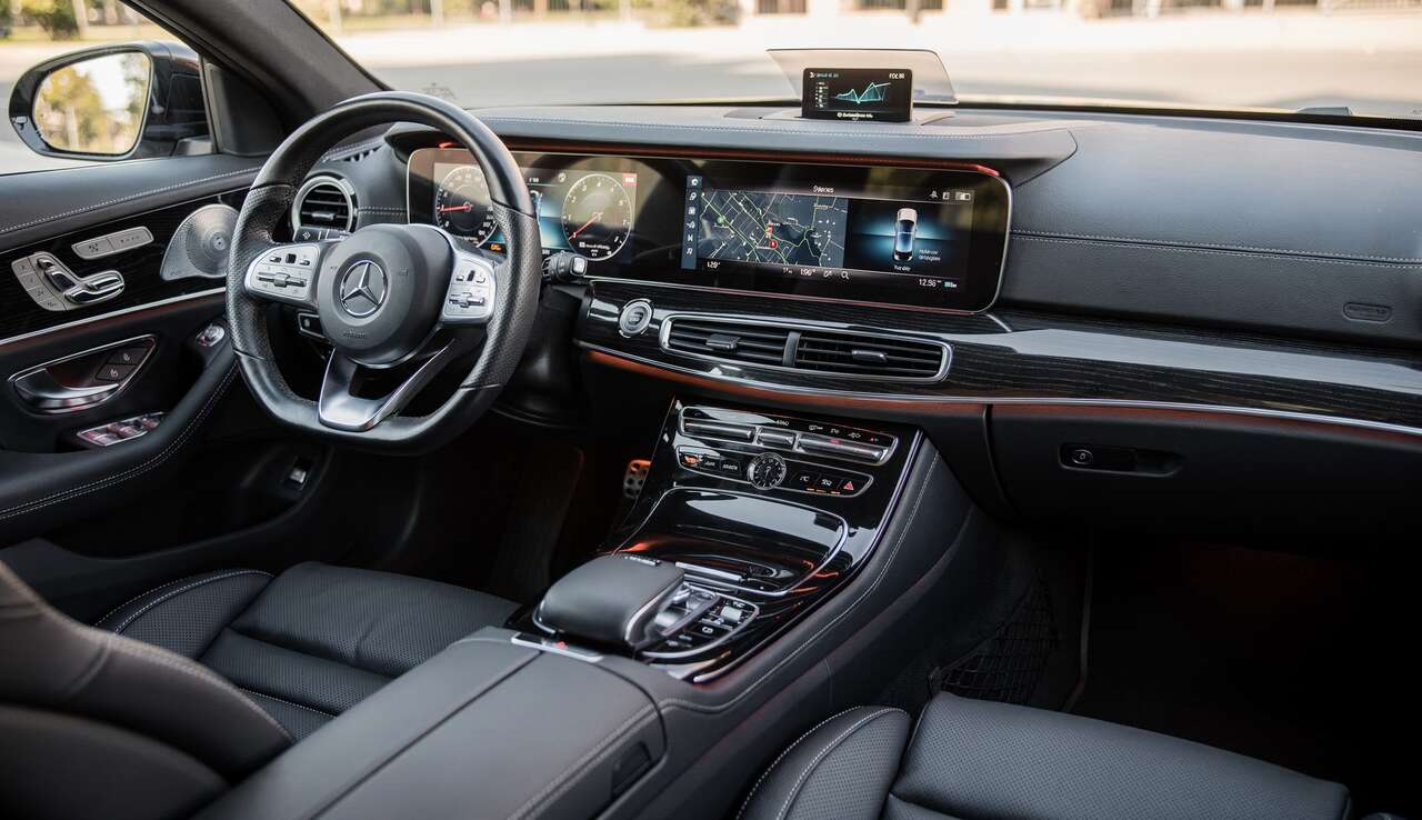 Accessoires high-tech : enrichir l'expérience multimédia en voiture