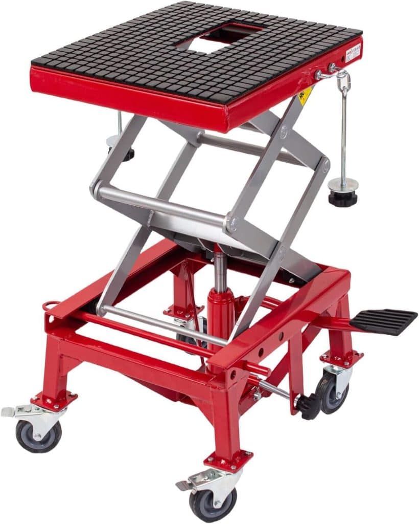 Test du pont élévateur hydraulique KATSU Tools 135 kg modèle 161243 pour moto et quad